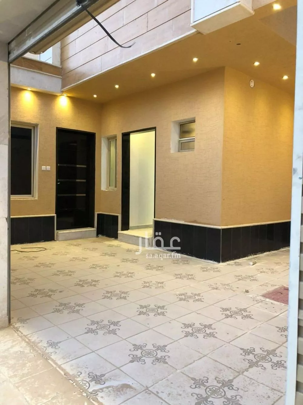 6 bedroom villa in Al Mahdiyyah 1