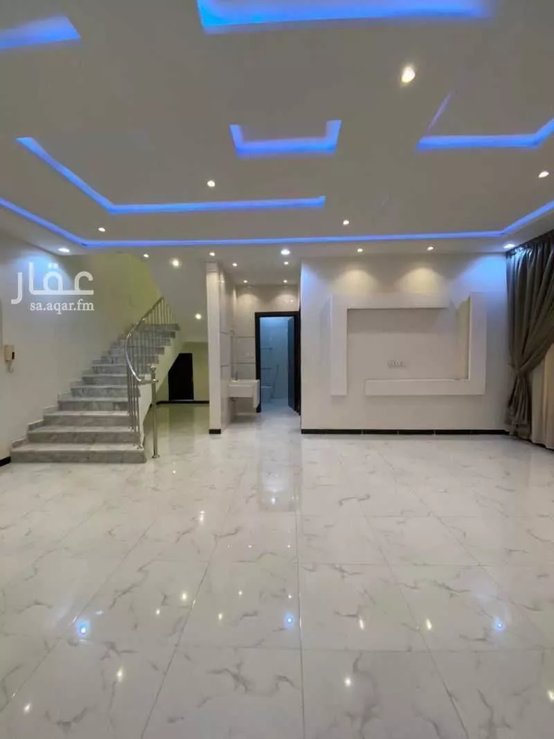 فيلا 8 غرف في طويق 1