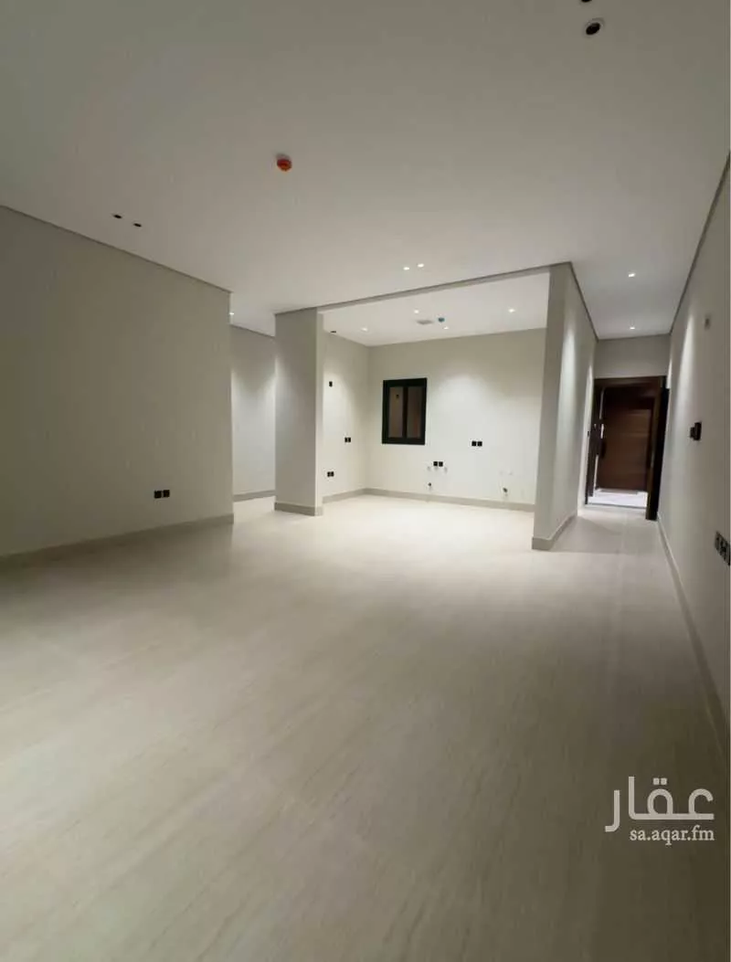 شقة 3 غرف في الرمال 4