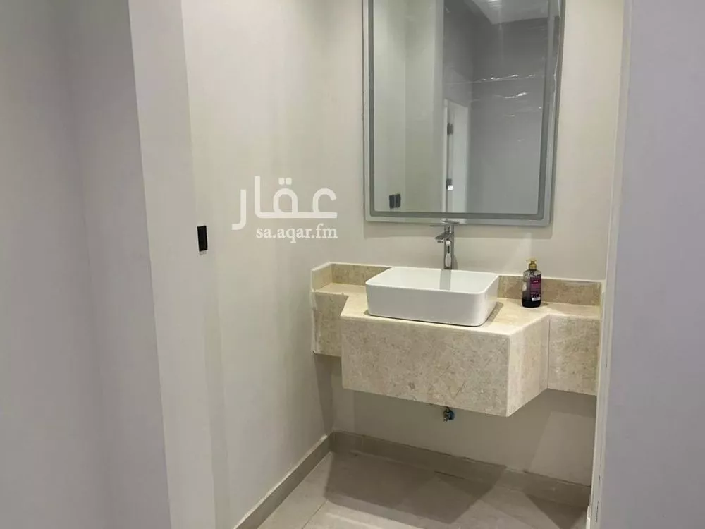 4 bedroom apartment in Al Yasmin, Riyadh 4