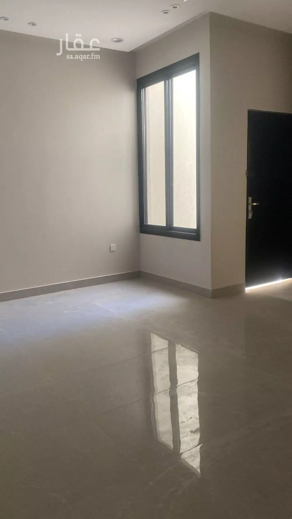 3 bedroom floor in Al Janadriyah 3