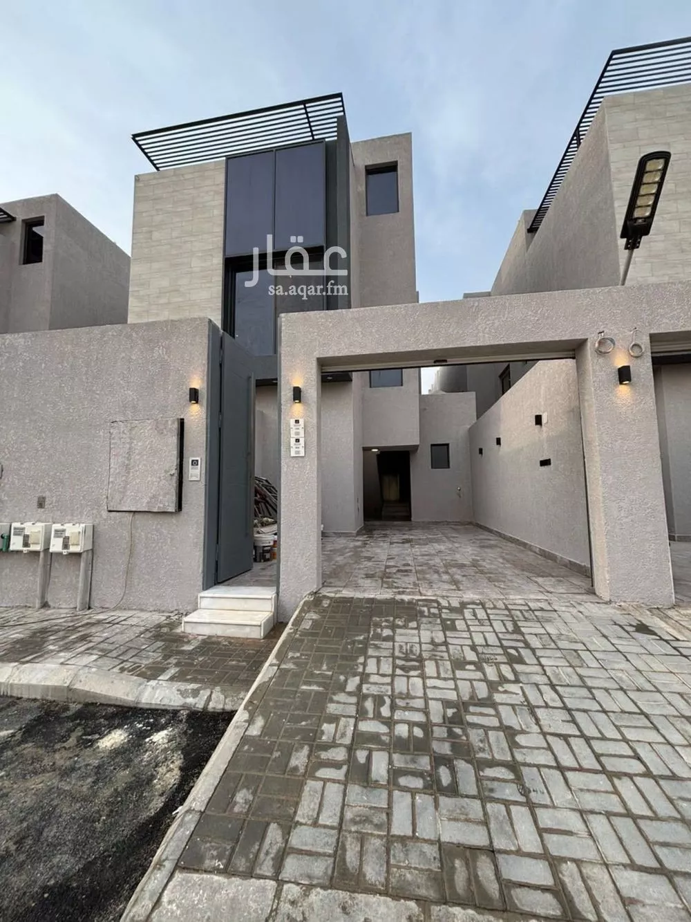 دور 3 غرف في العارض 1