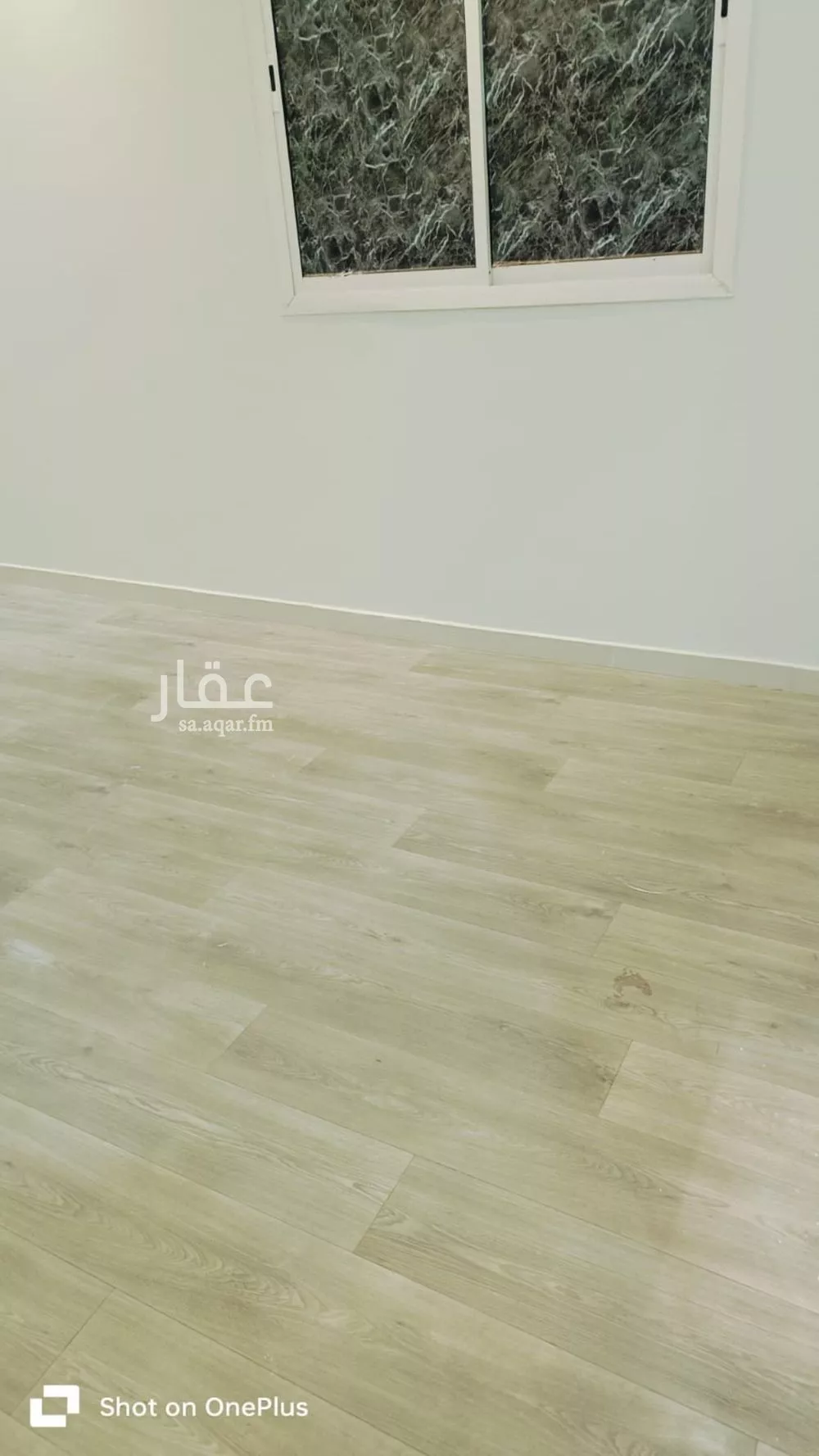 شقة 1 غرف في الملقا 5