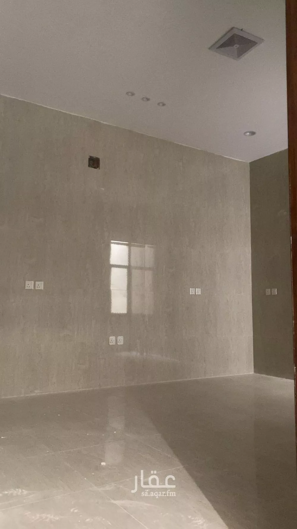 3 bedroom floor in Al Janadriyah 4