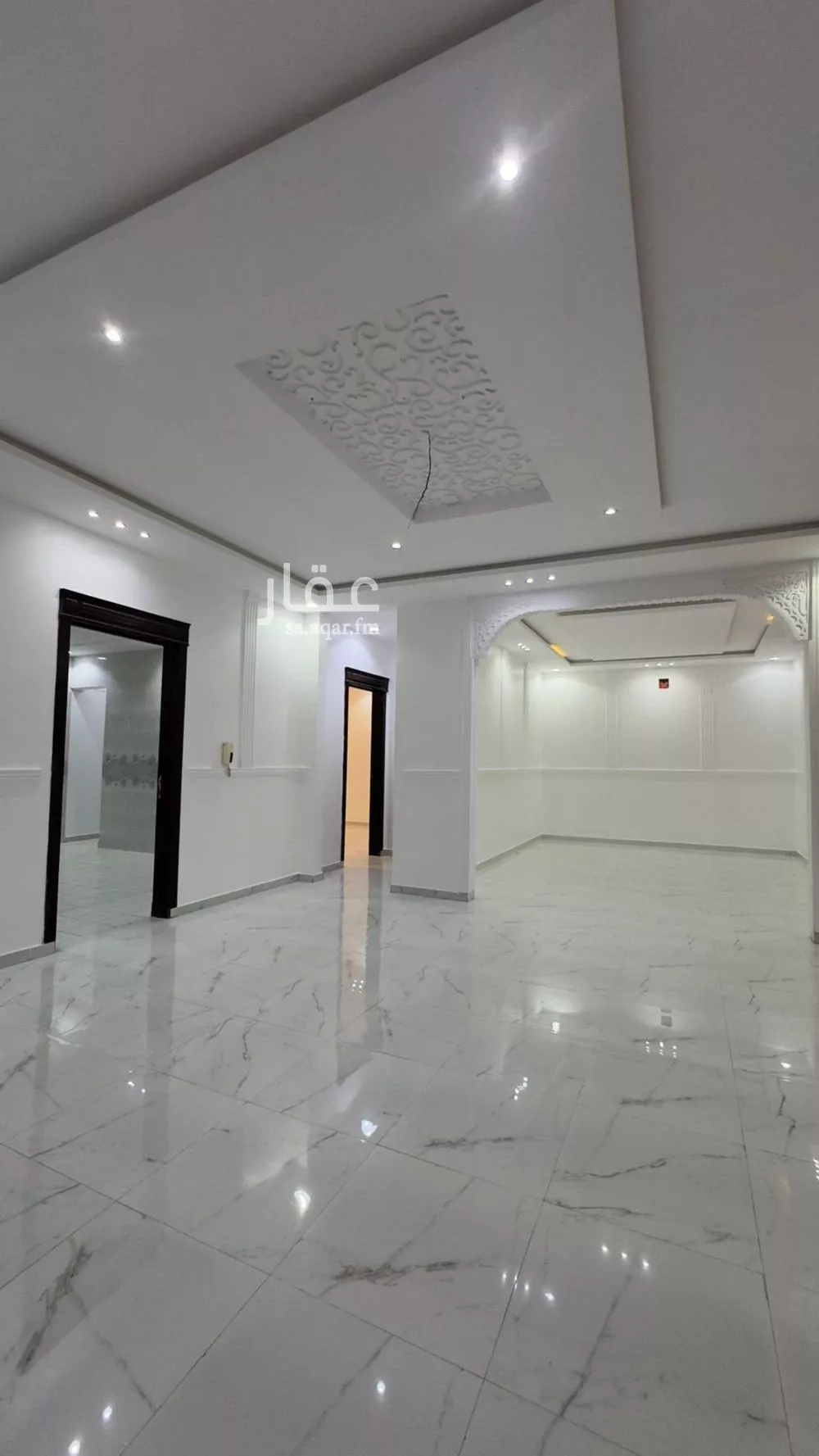 فيلا 5 غرف في الرمال 2