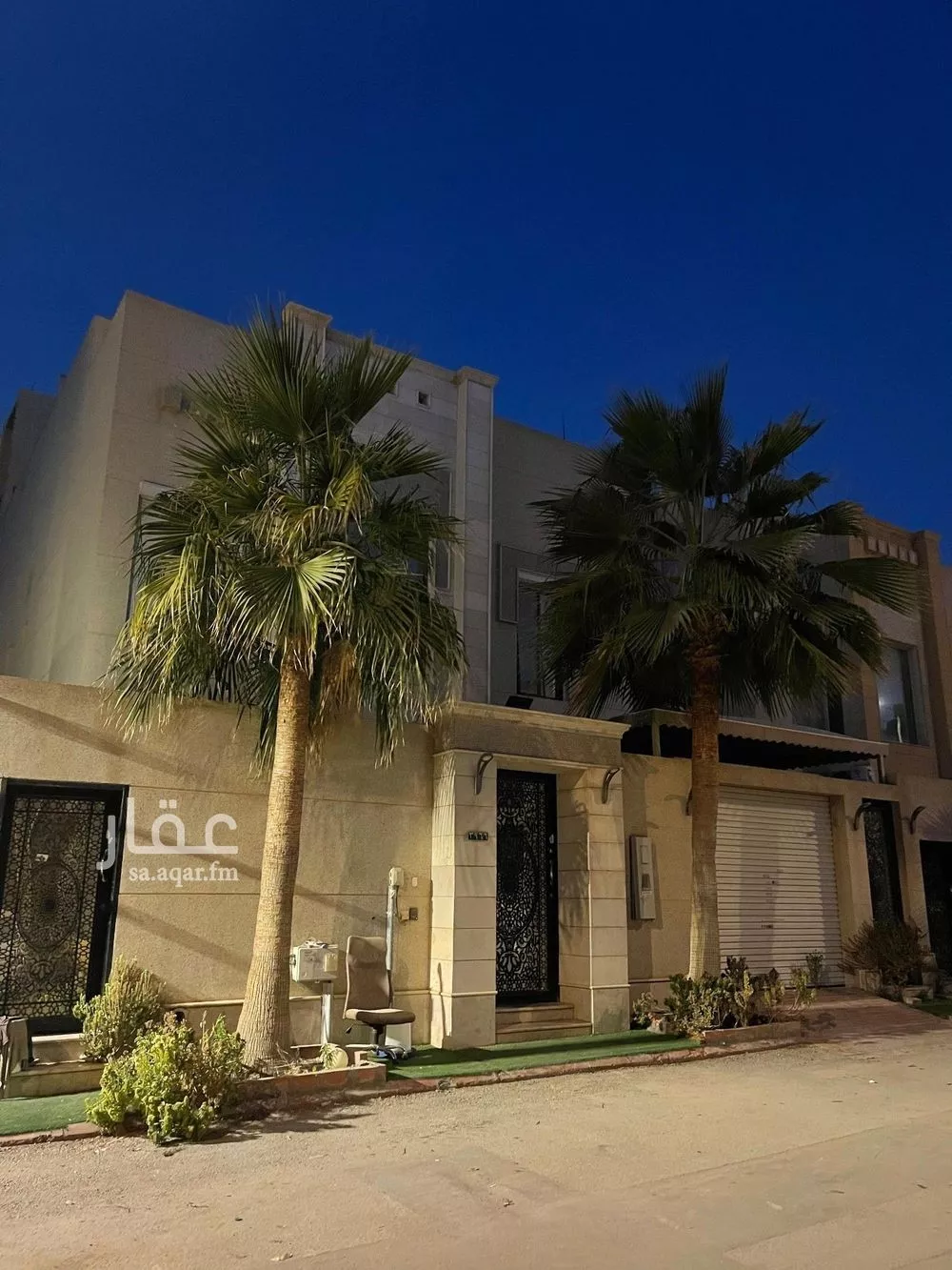 فيلا 5 غرف في العارض 2