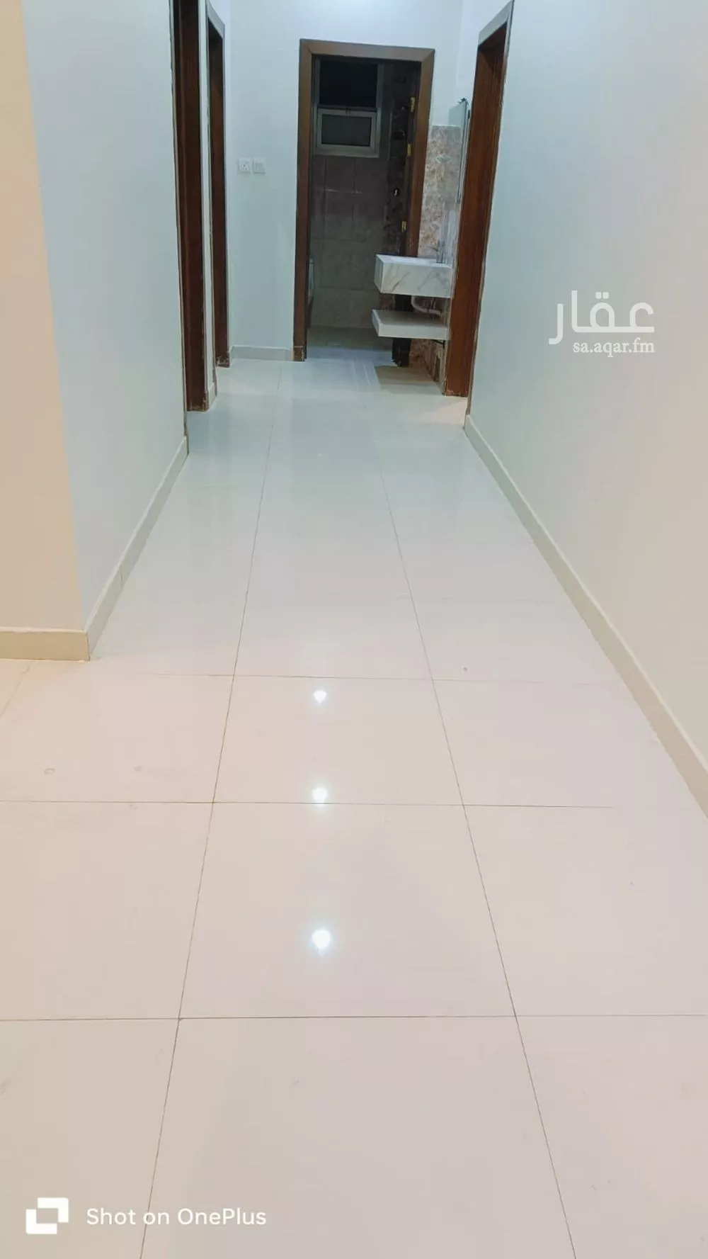 شقة 1 غرف في الملقا 3