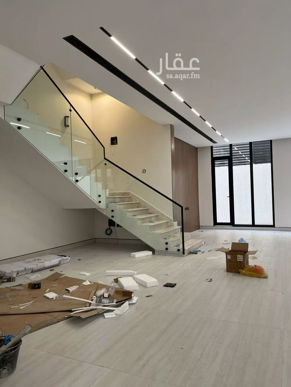 فيلا 5 غرف في العارض 4