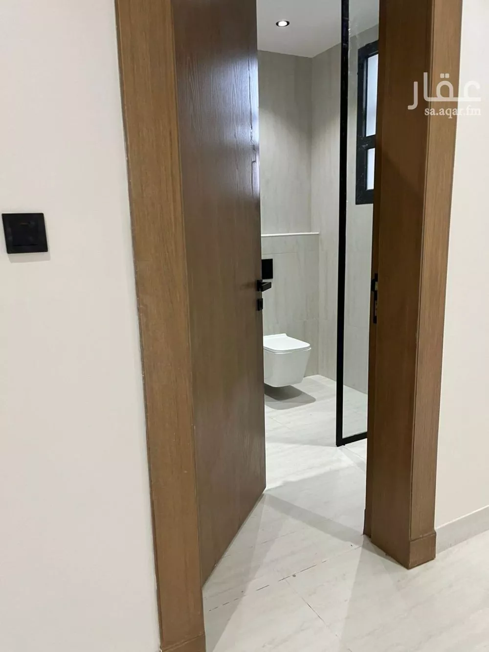 فيلا 5 غرف في العارض 5