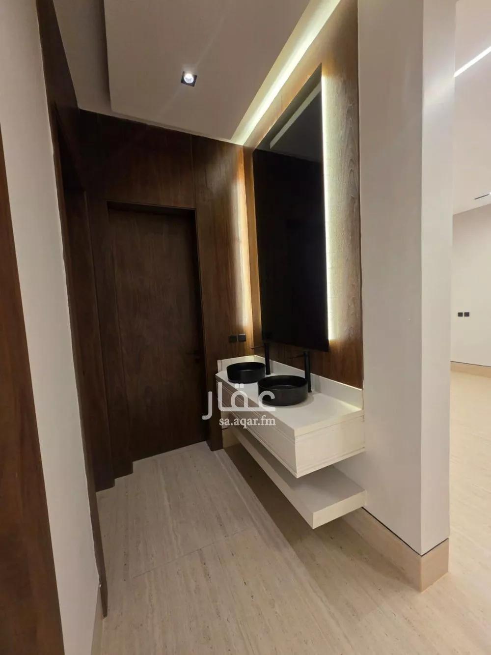 دور 3 غرف في العارض 3