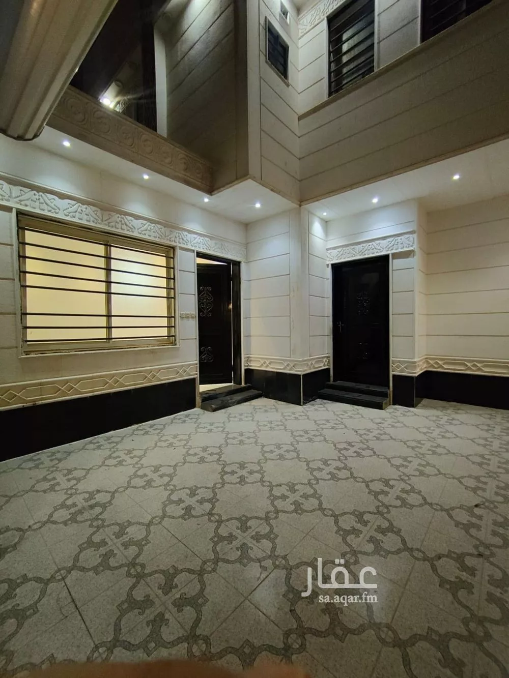 فيلا 4 غرف في الرمال 1