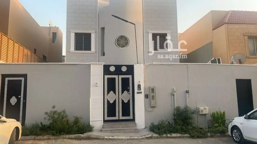 4 bedroom villa in Al Yasmin, Riyadh 9
