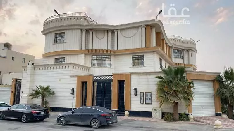 18 bedroom villa in Ash Sharq 3