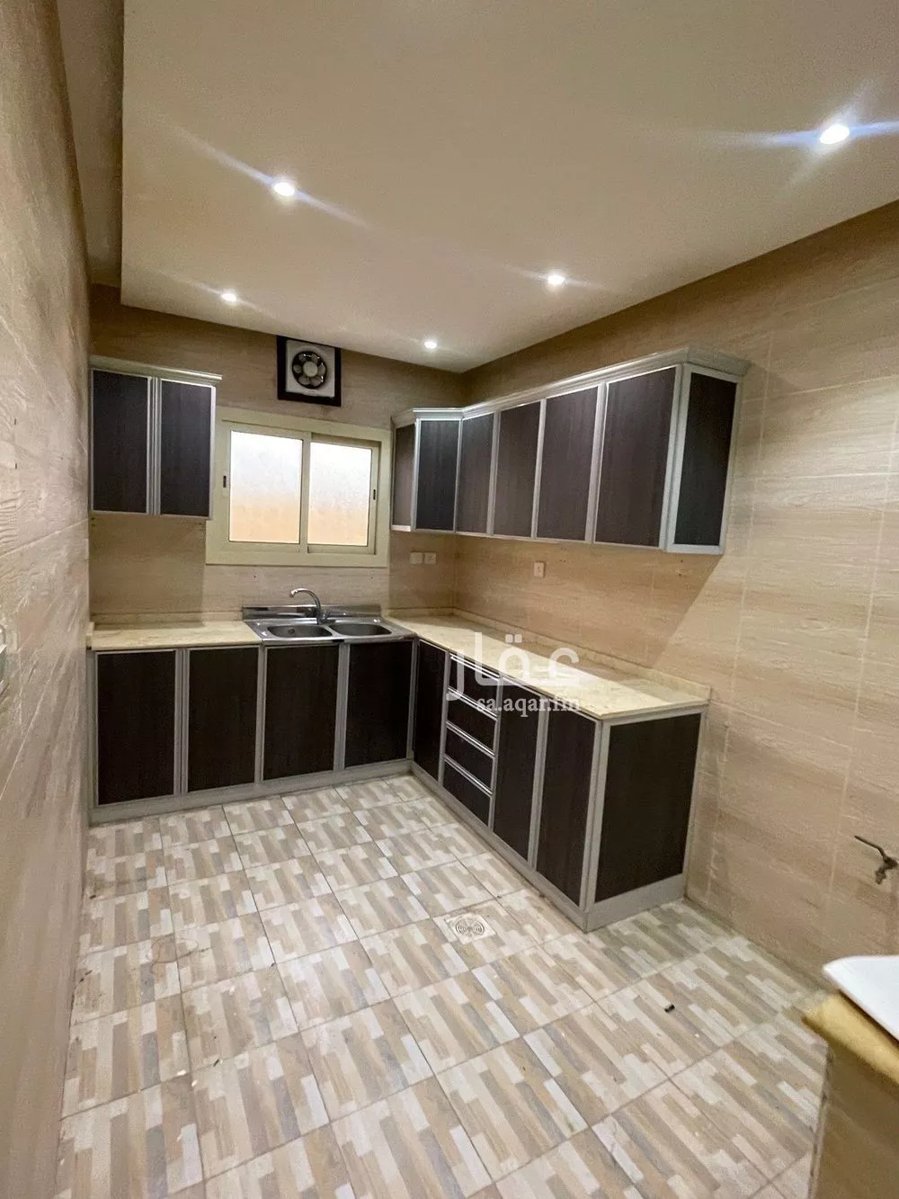 3 bedroom apartment in Al Bawadi, Jeddah 7
