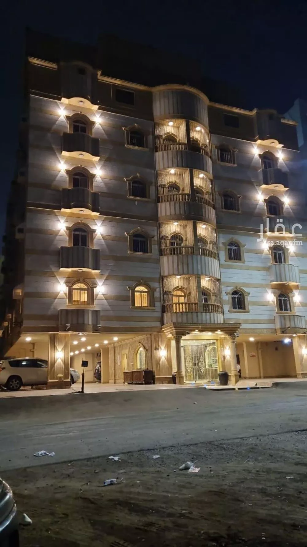 شقة 6 غرف في الواحة 2