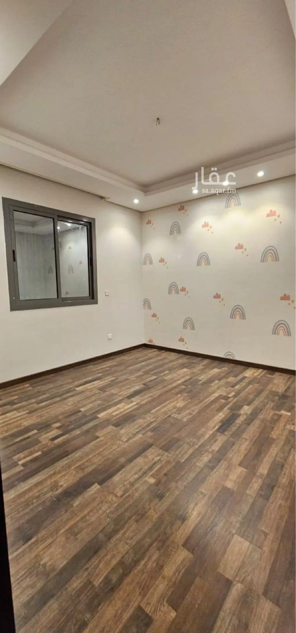 شقة 6 غرف في السلامة 4