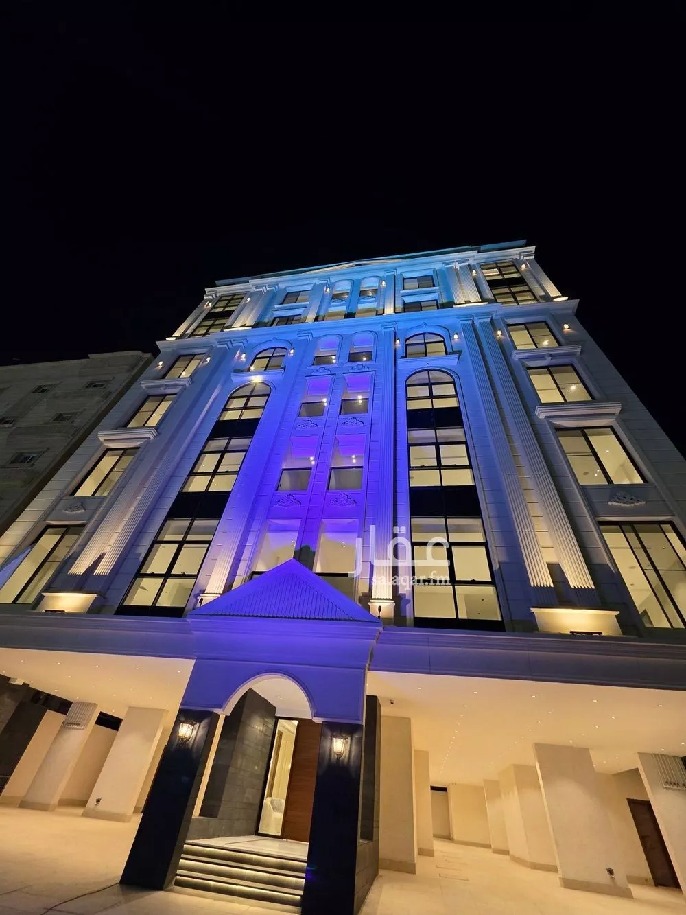 شقة 5 غرف في الزهراء 4