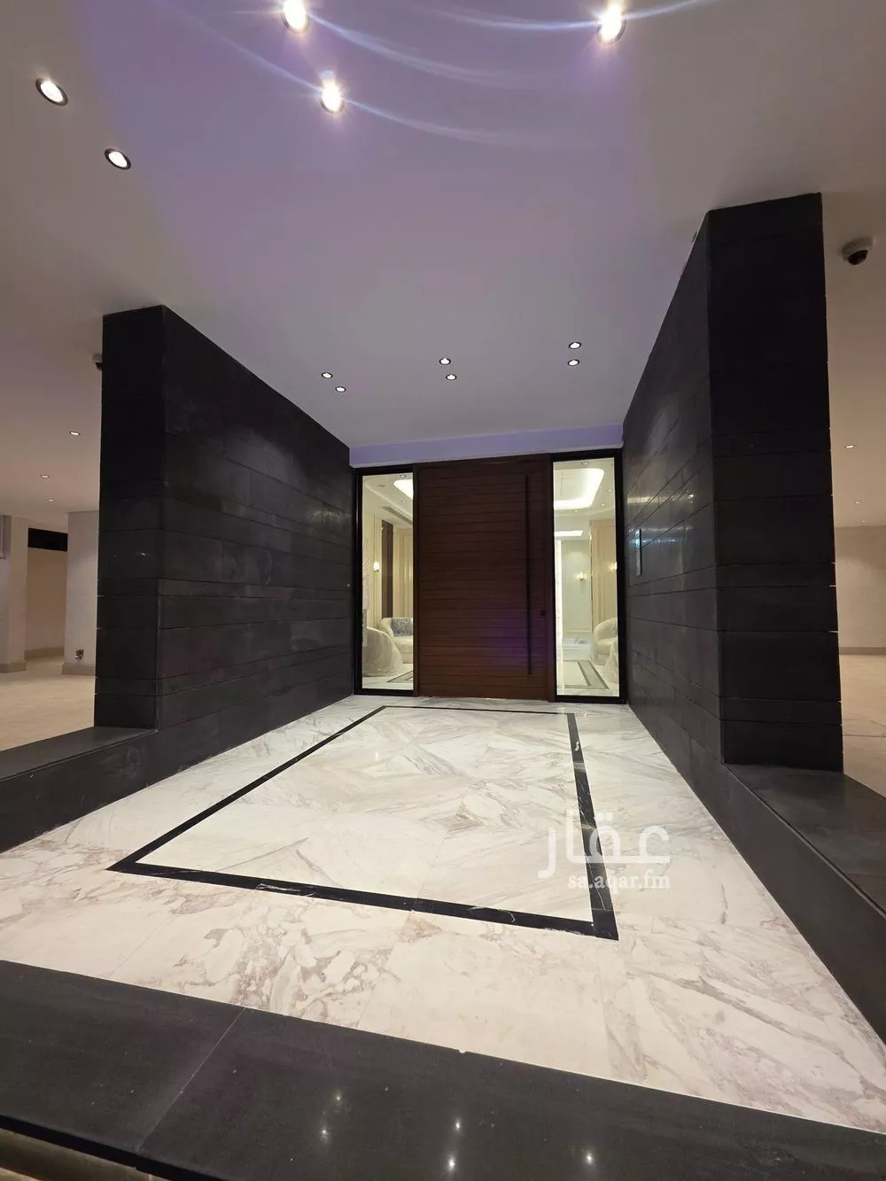 شقة 5 غرف في الزهراء 5