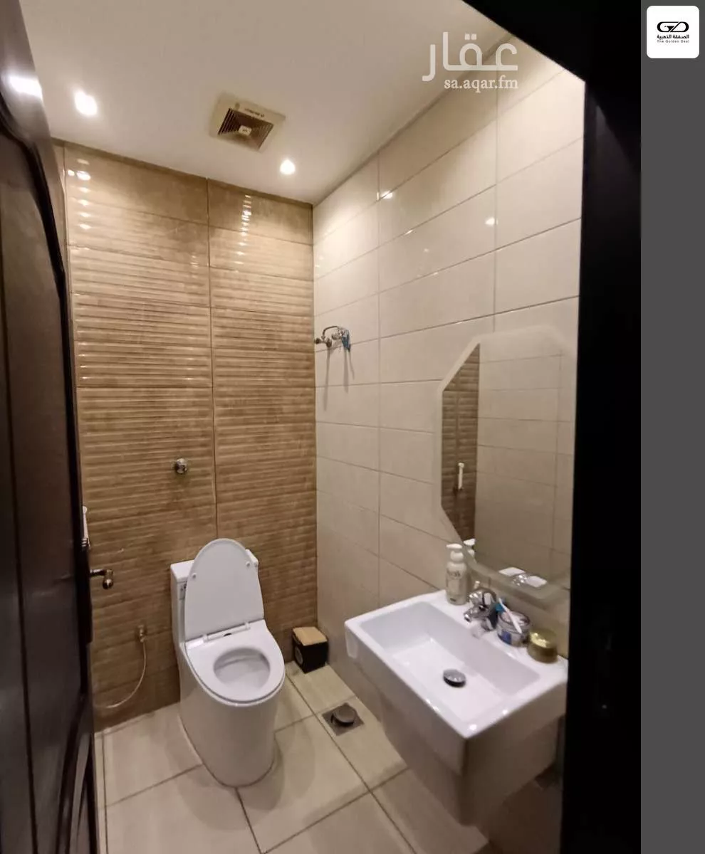 5 bedroom villa in Al Yaqout, Jeddah 8