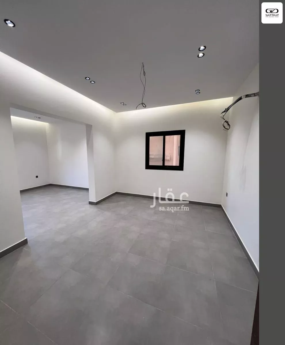 شقة 4 غرف في النعيم 5