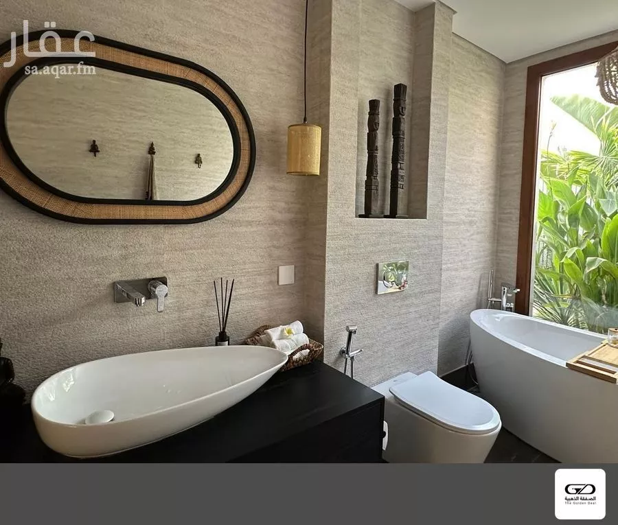 8 bedroom villa in Al Yaqout 4