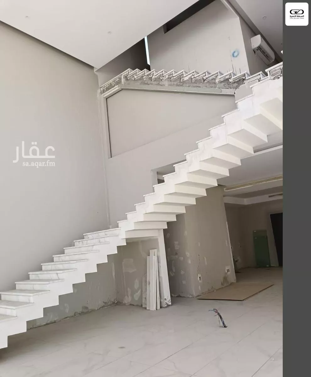 فيلا 5 غرف في الزمرد 3