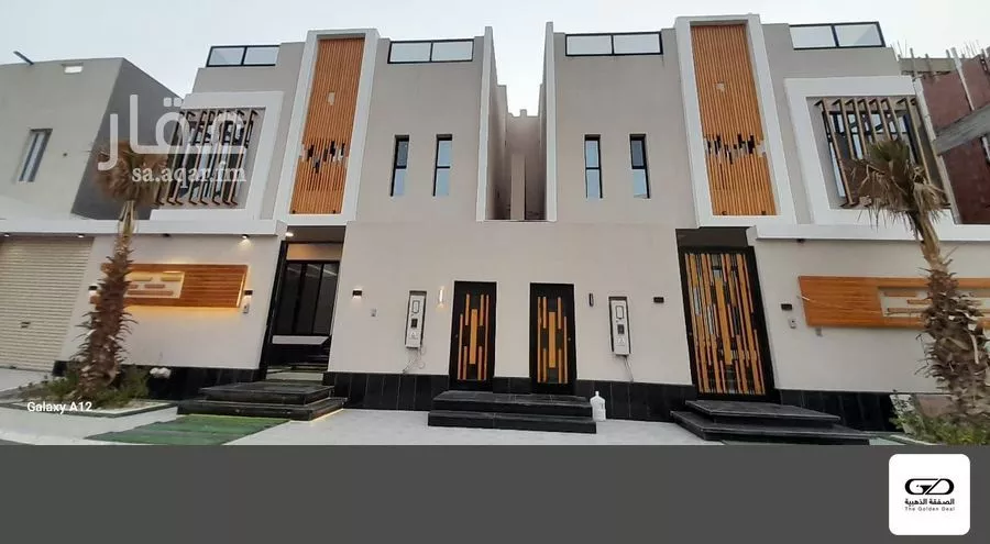 فيلا 8 غرف في الزمرد 1