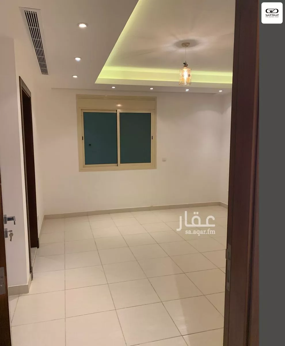 3 bedroom apartment in Al Shati, Jeddah 11