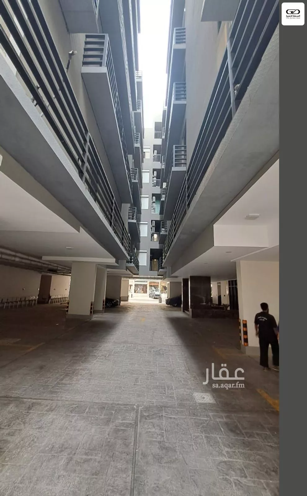 شقة 5 غرف في الروضة 2