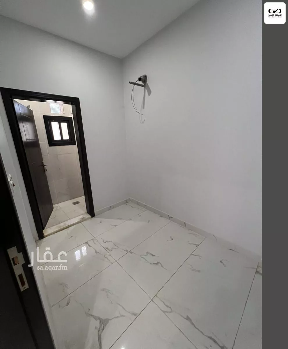 4 bedroom villa in Az Zomorod, Jeddah 10