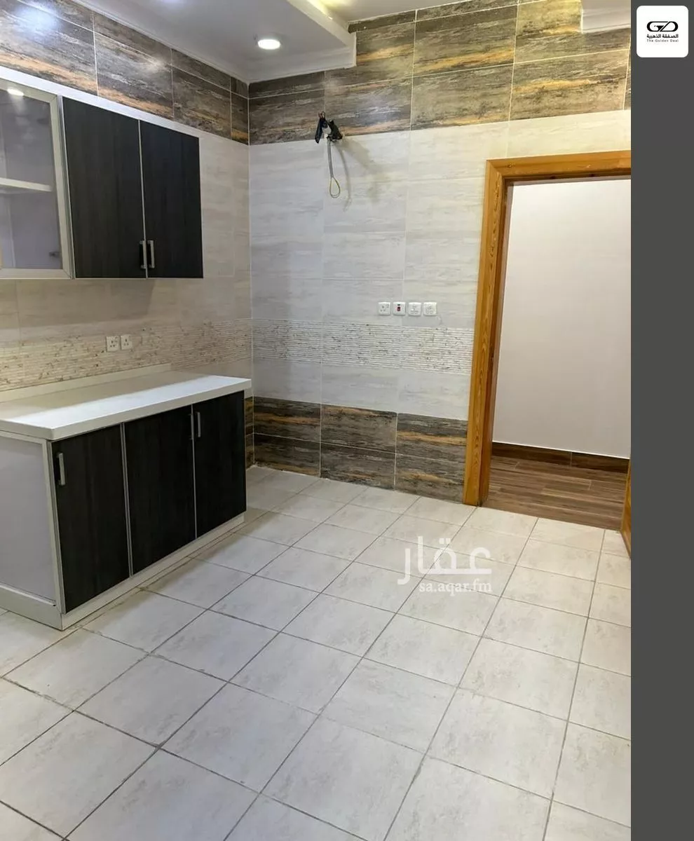 3 bedroom apartment in Al Shati, Jeddah 13