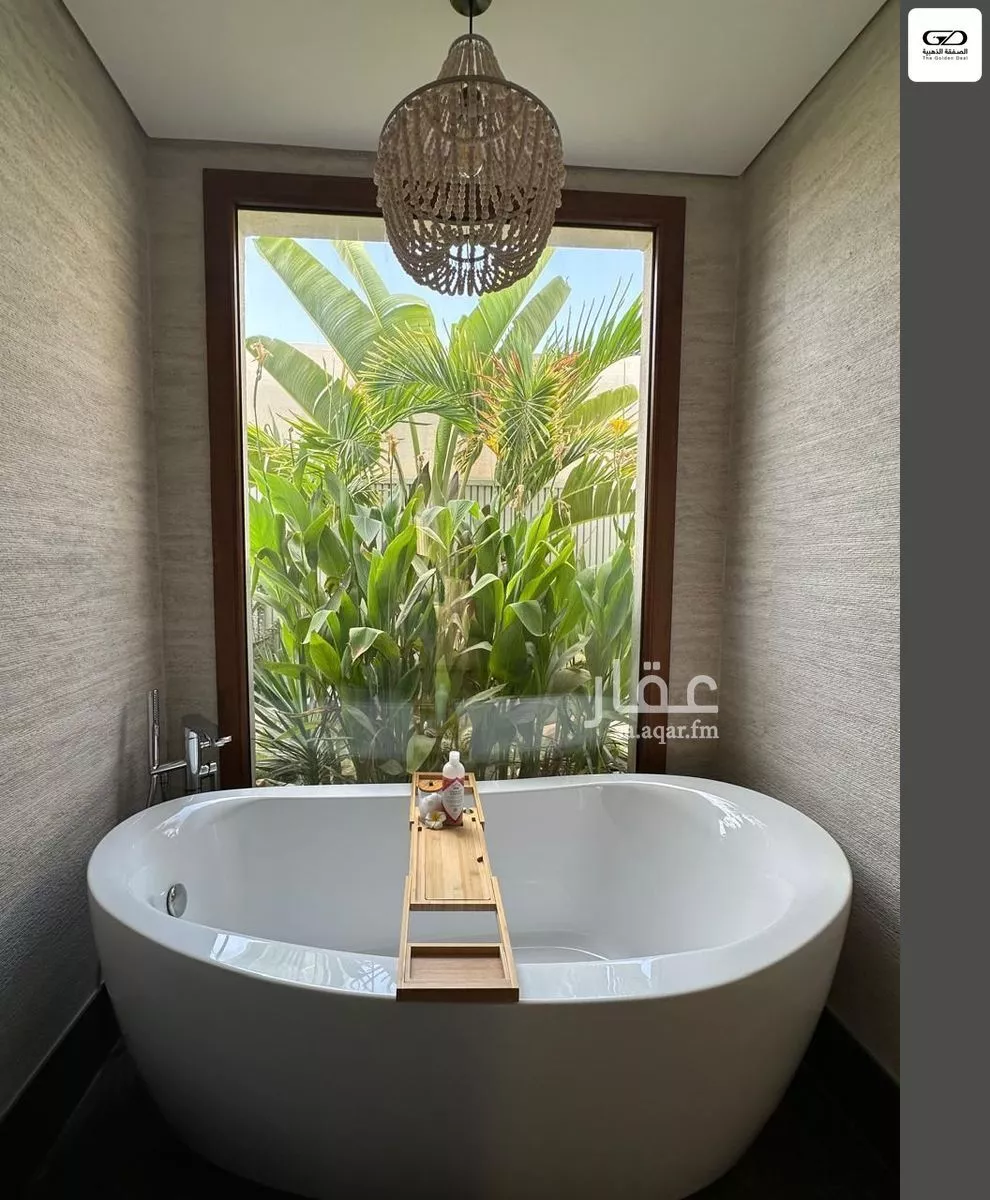 8 bedroom villa in Al Yaqout 5