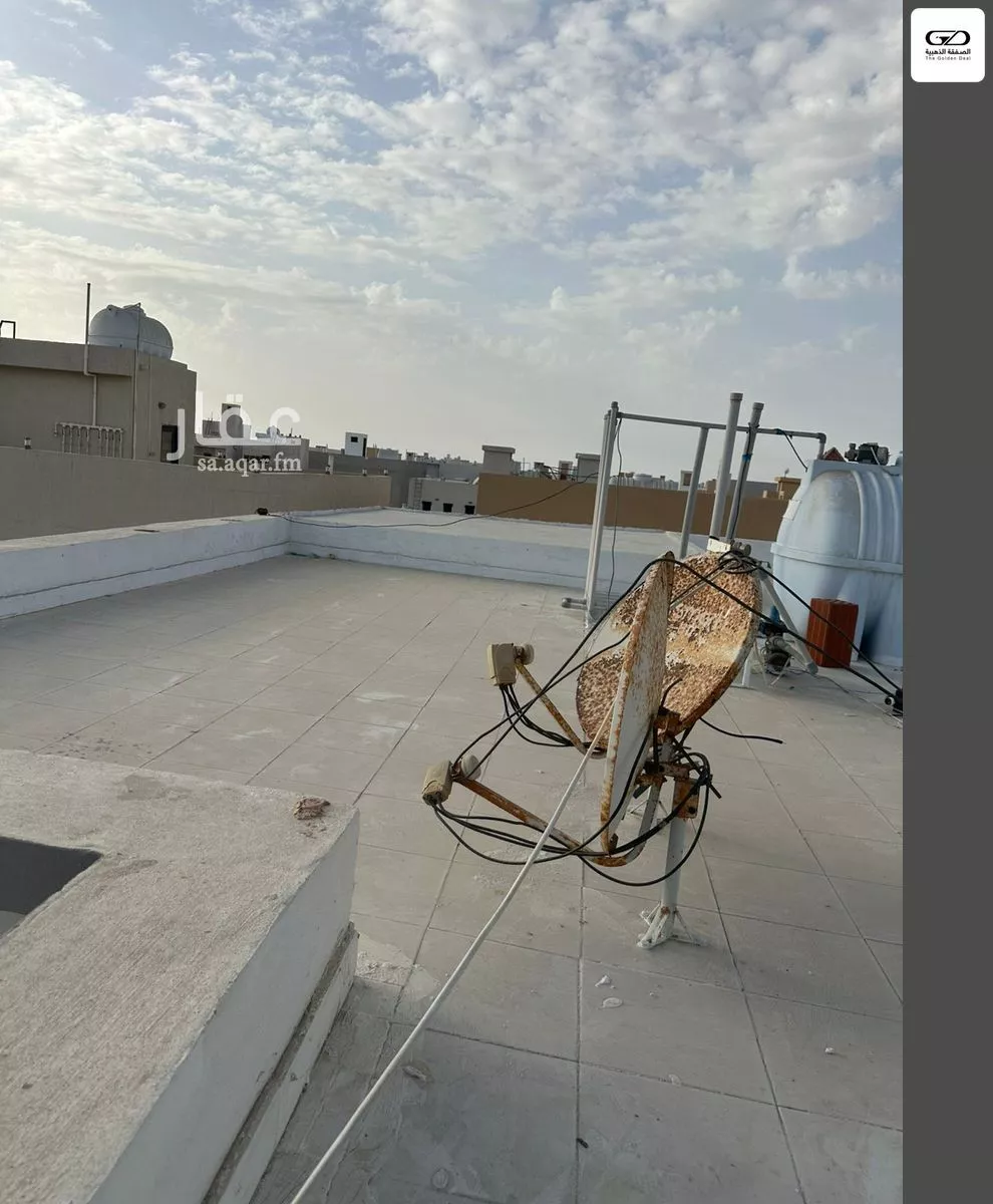 فيلا 10 غرف في الزمرد 4