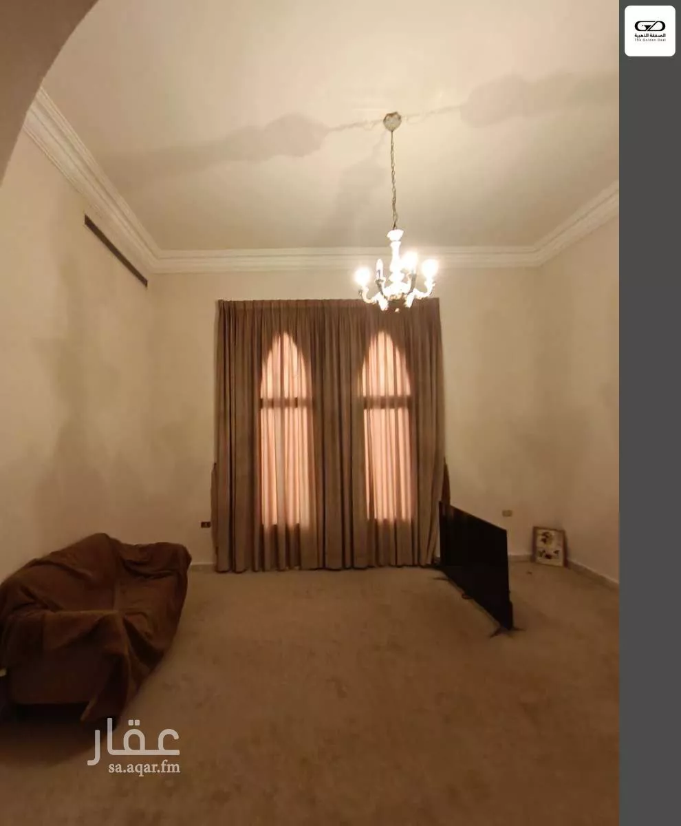 فيلا 8 غرف في الخالدية 4