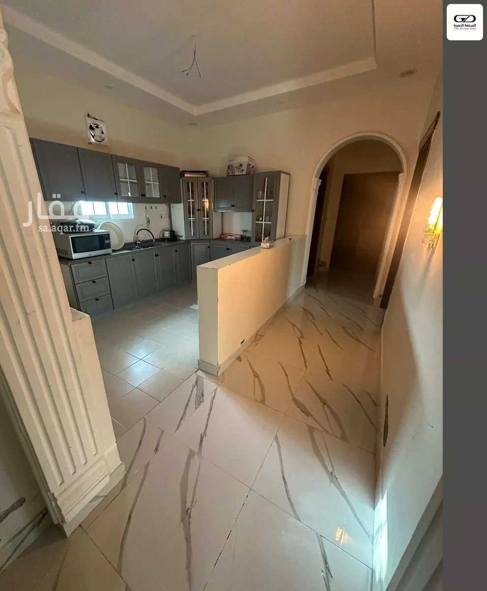 فيلا 10 غرف في الزمرد 5