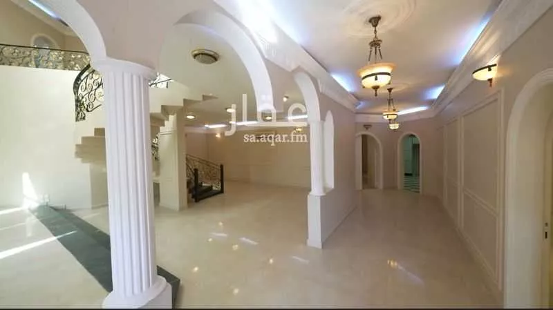 فيلا 11 غرف في العوالي 3