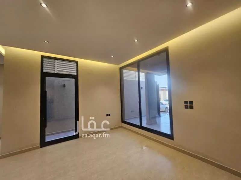 دور 3 غرف في العارض 1