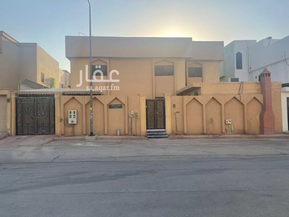 5 bedroom villa in Al Rawabi 1