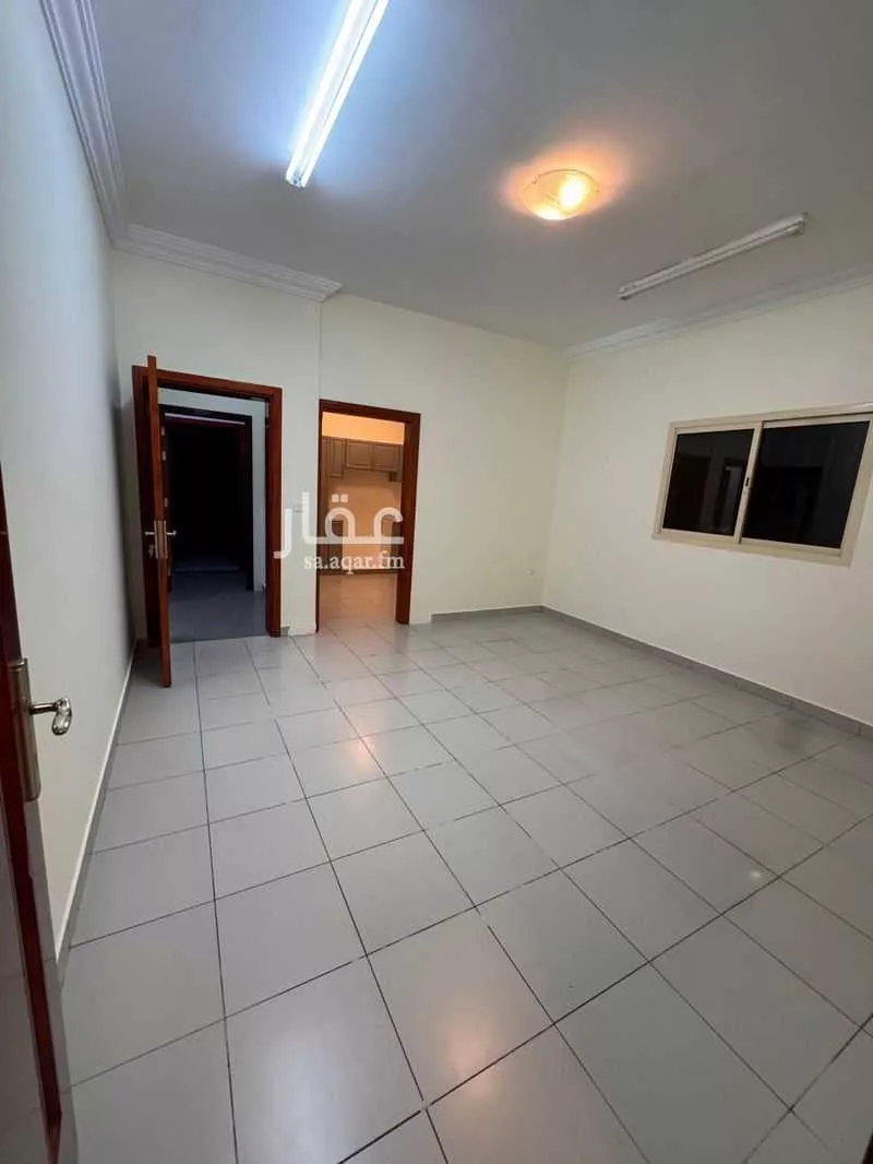 3 bedroom apartment in Al Malaz, Riyadh 9