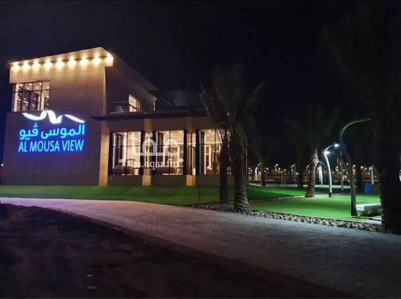 أرض 893 م² في طيبة 1