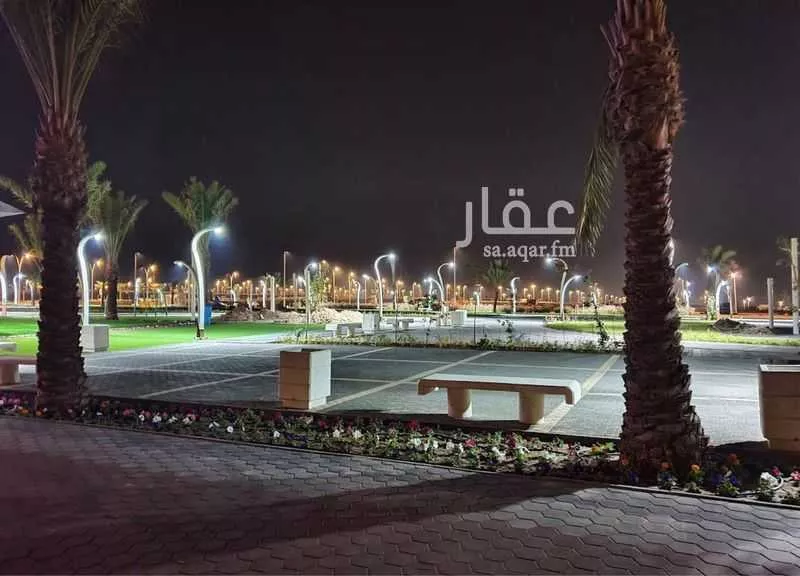 أرض 893 م² في طيبة 3