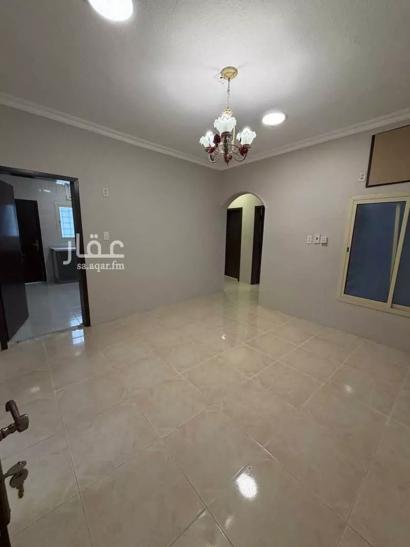 شقة 3 غرف في المريكبات 3