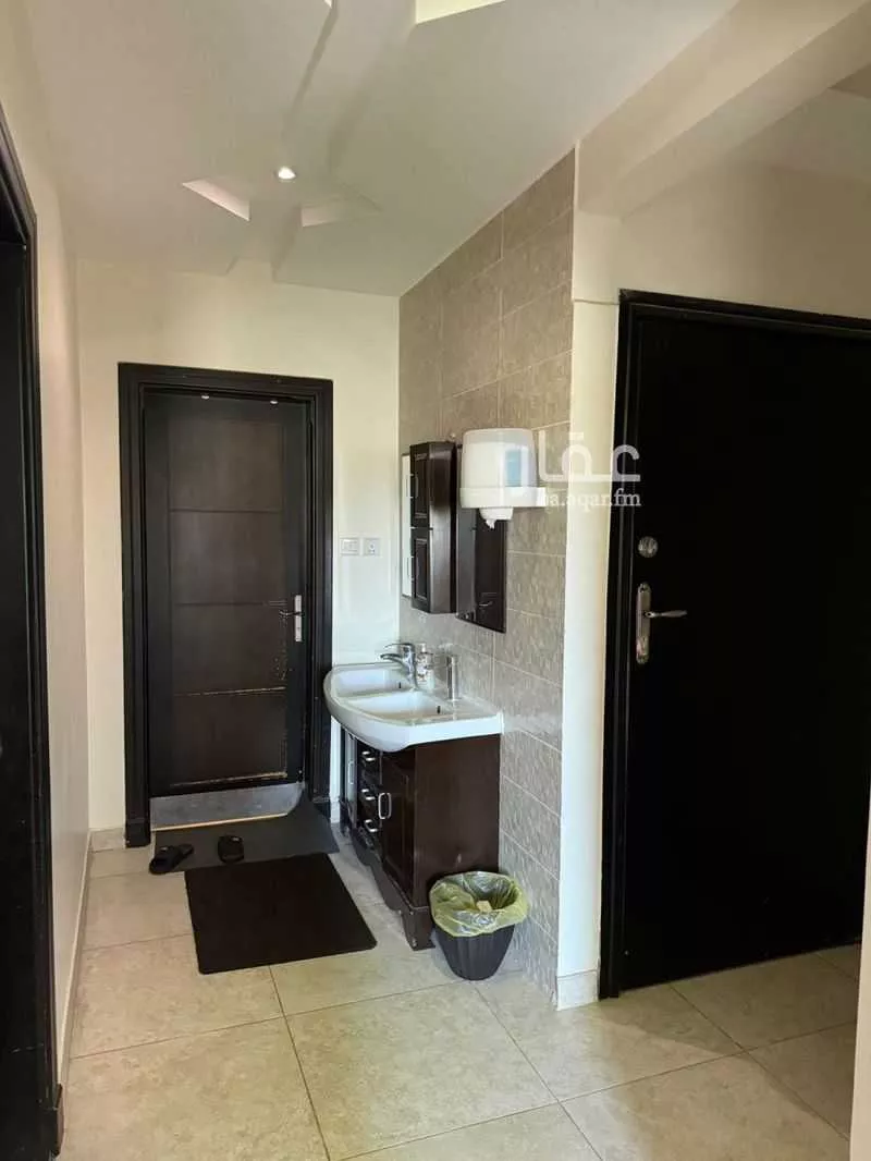3 bedroom apartment in Laban, Riyadh 5
