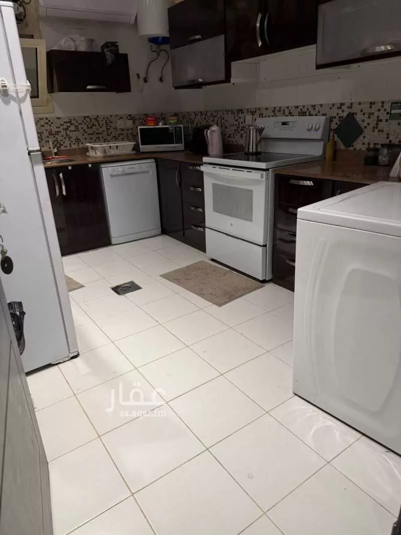 3 bedroom apartment in Laban, Riyadh 4