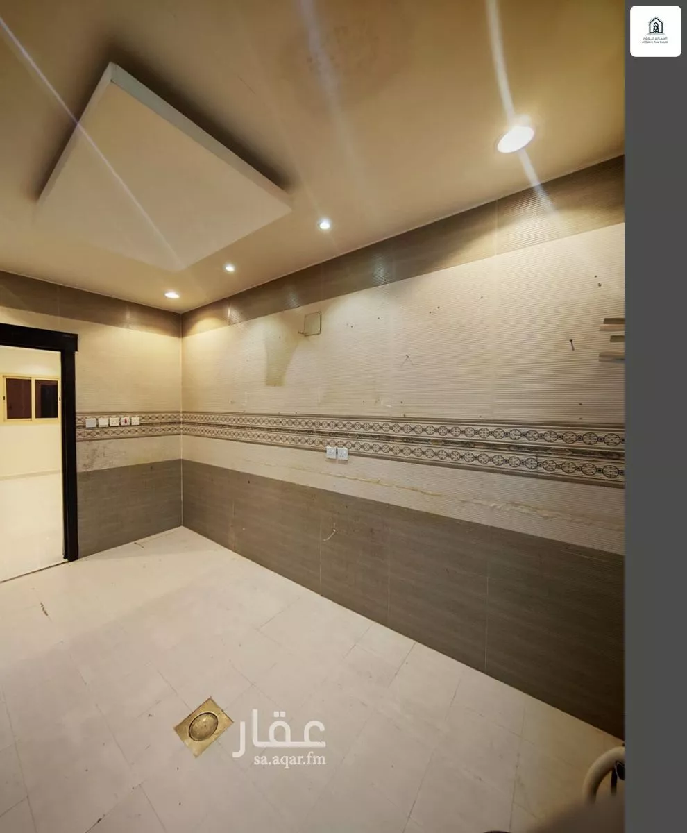 3 bedroom floor in Dhahrat Laban 2