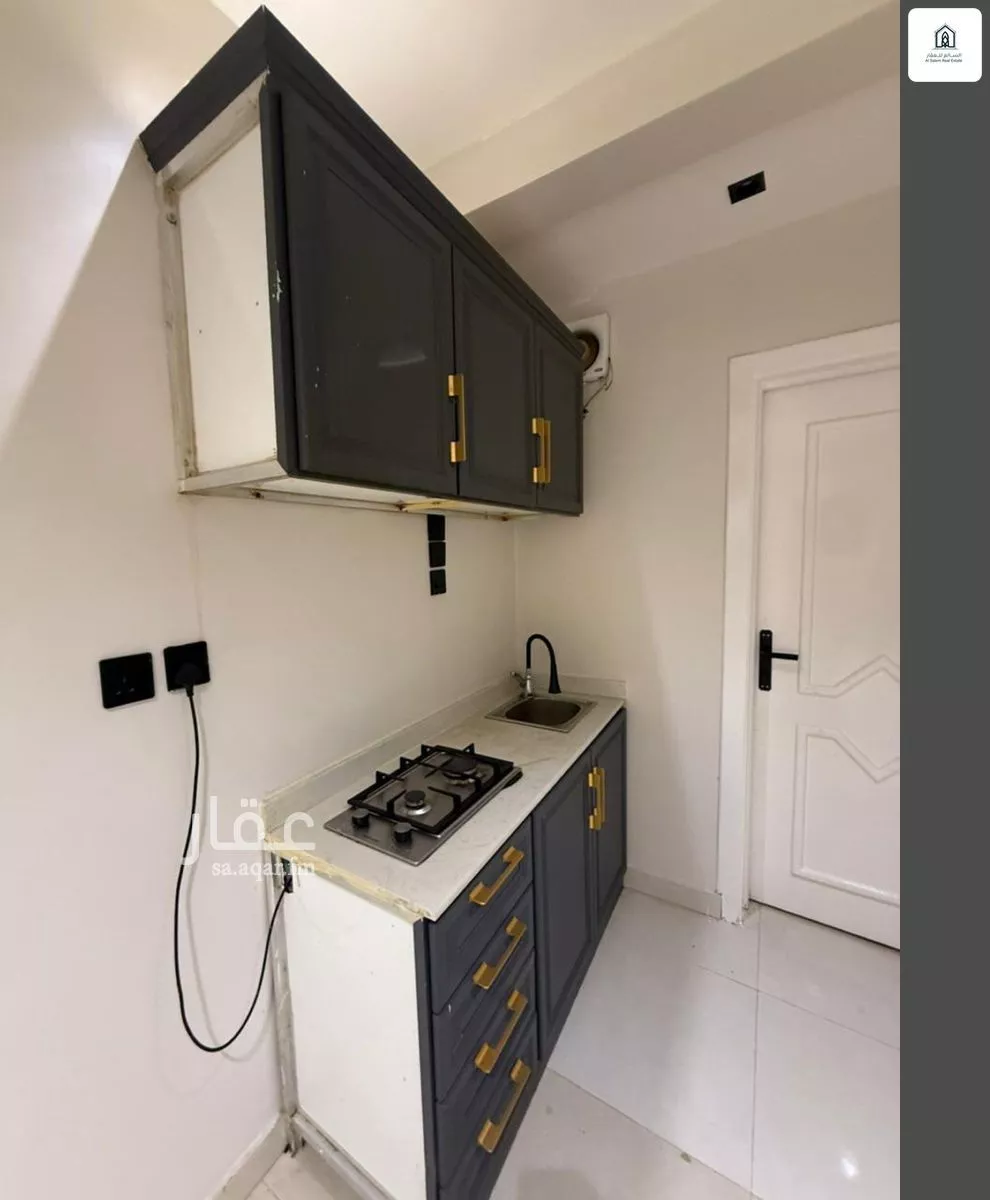 2 bedroom apartment in Dhahrat Laban 5