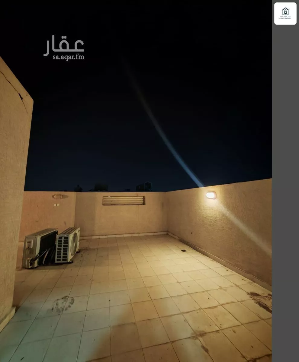 3 bedroom floor in Dhahrat Laban 5