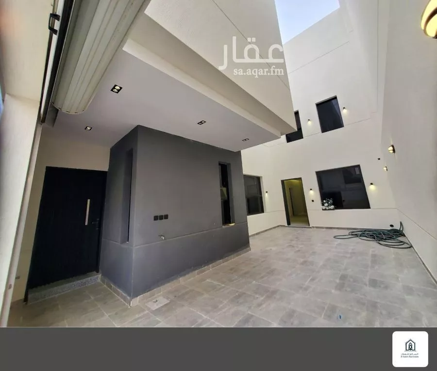 فيلا 8 غرف في ظهرة لبن 1