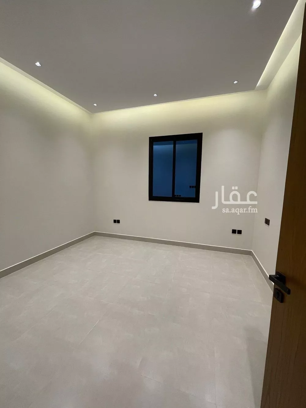 شقة 4 غرف في ظهرة لبن 3