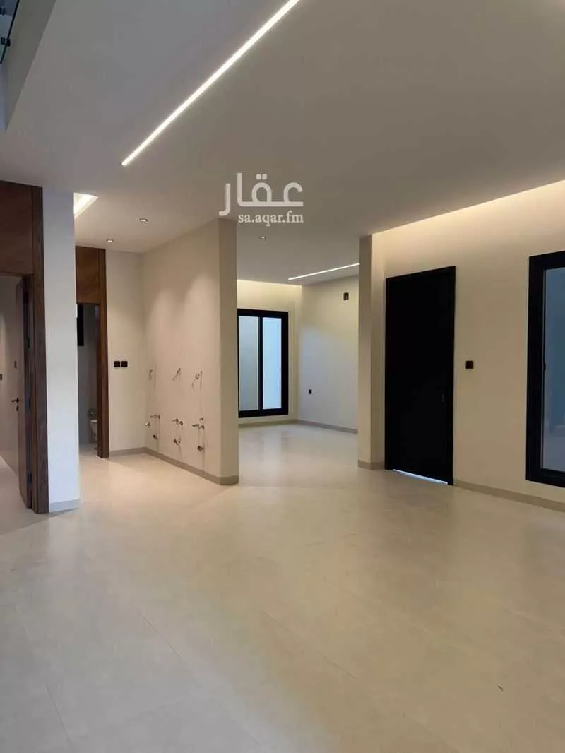 فيلا 5 غرف في العارض 5